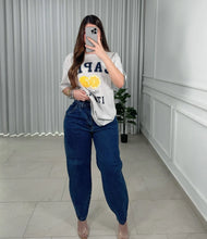 Load image into Gallery viewer, Baggy Jeans
