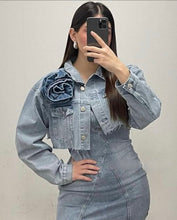 Load image into Gallery viewer, Alice denim jacket
