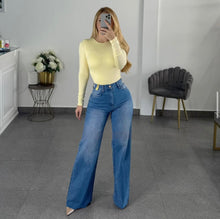 Load image into Gallery viewer, Lizbeth jeans
